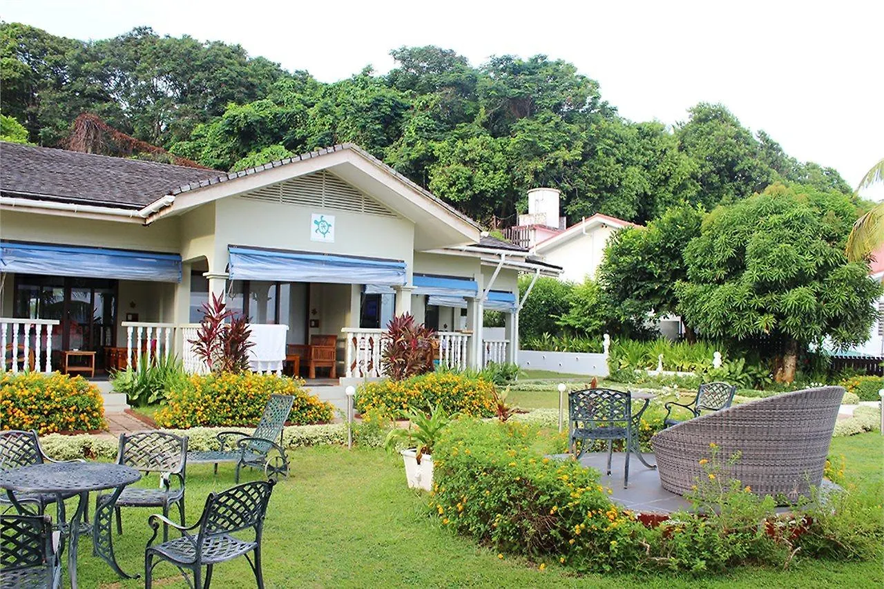 Le Relax Hotel And Restaurant Anse Royale