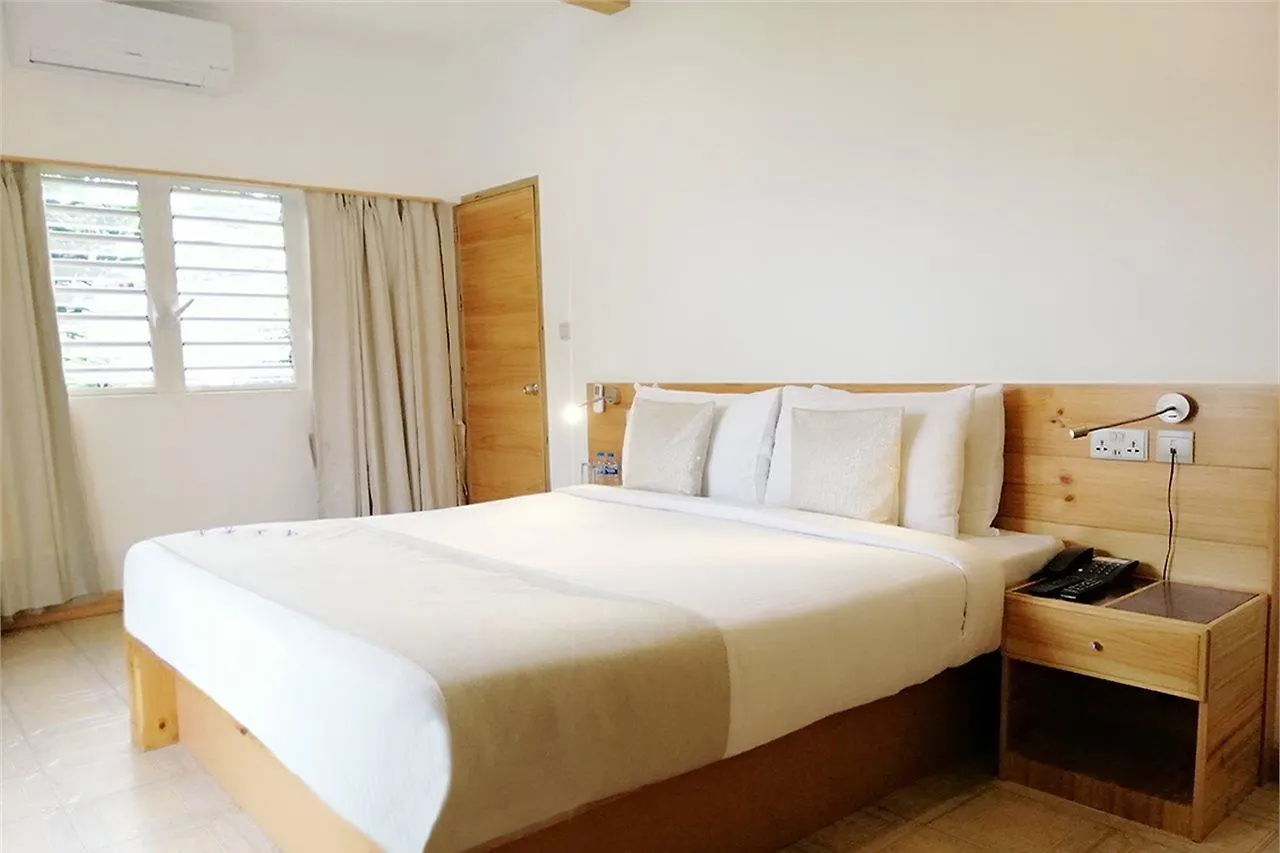 Le Relax Hotel And Restaurant Anse Royale 3*,  Seychelles