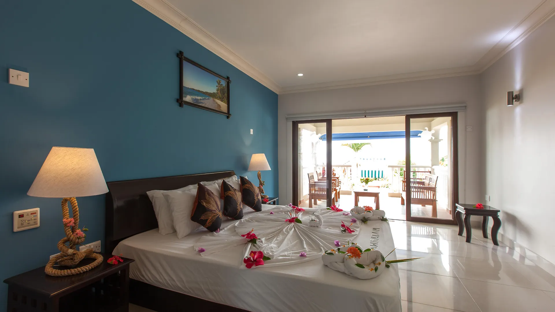 Le Relax Hotel And Restaurant Anse Royale