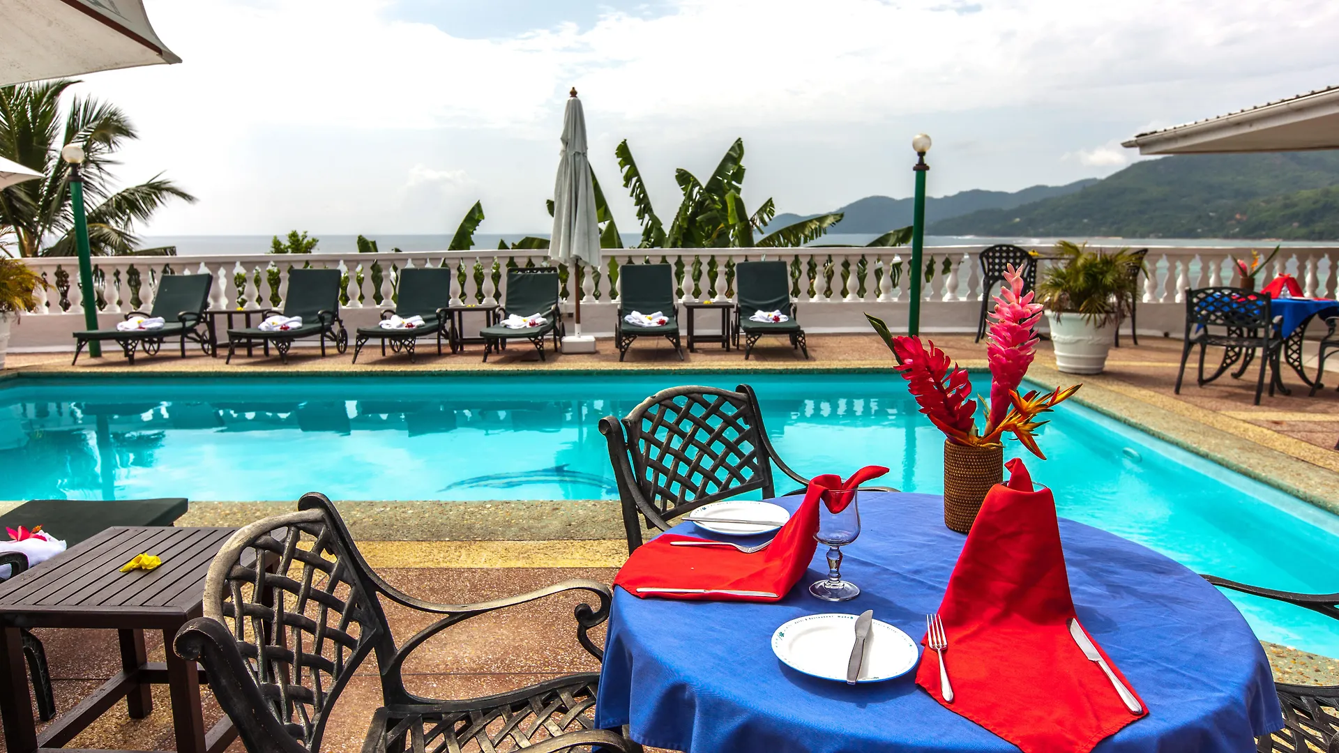 Le Relax Hotel And Restaurant Anse Royale 3*,
