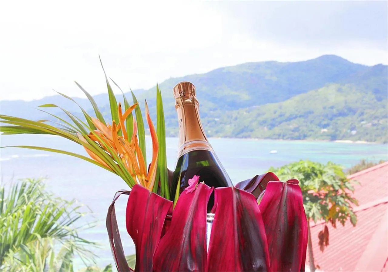 Le Relax Hotel And Restaurant Anse Royale