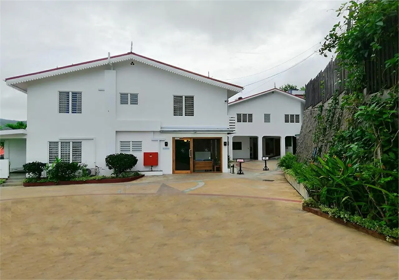 Le Relax Hotel And Restaurant Anse Royale